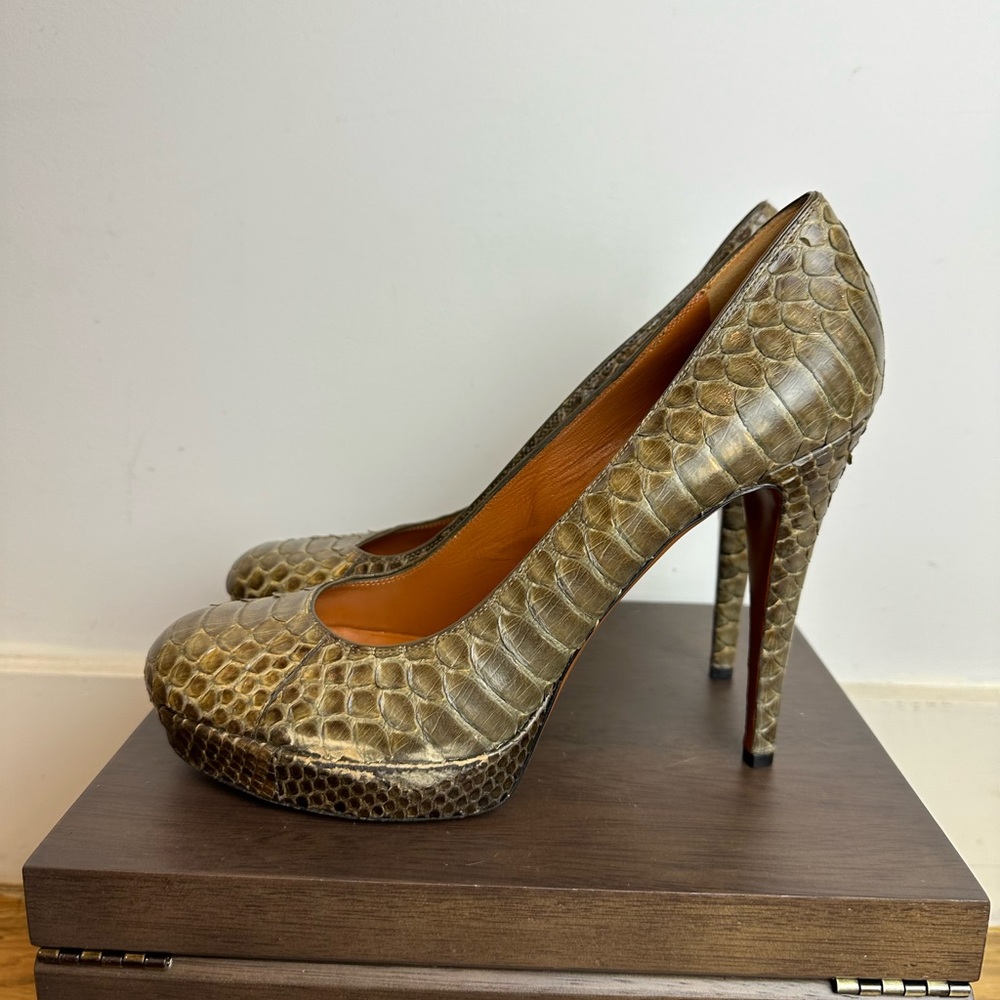 Gucci Python Platform Heels - image 2